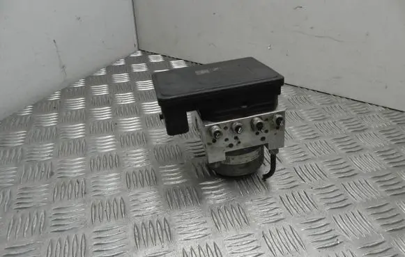 BMW i3 ABS Pump 6896138 VD19567