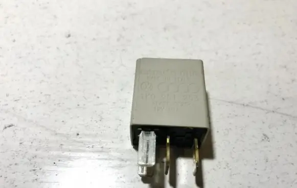 Volkswagen Golf V Other relay 1k0951253 449