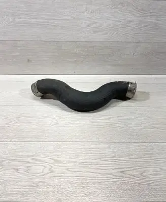 BMW 3 G20 G21 Intercooler hose/pipe 8572856