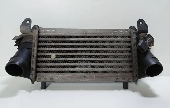 Audi A2 Intercooler radiator 8Z0145804A