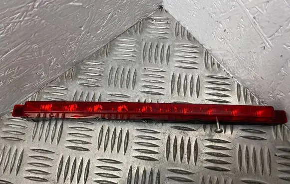Audi A4 S4 B5 8D Third/center stoplight 8D9945097B