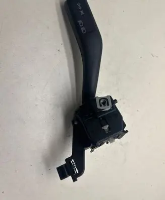 Volkswagen Passat Alltrack Indicator stalk 1K0953513