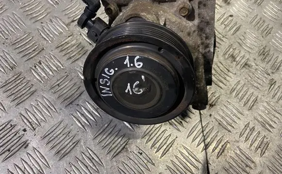 Opel Insignia A Water pump 55490715