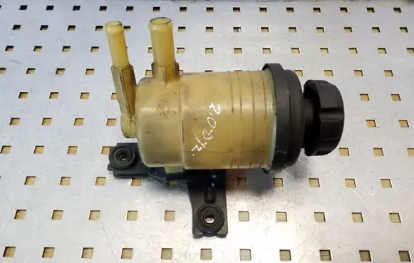 Hyundai Tucson JM Power steering fluid tank/reservoir