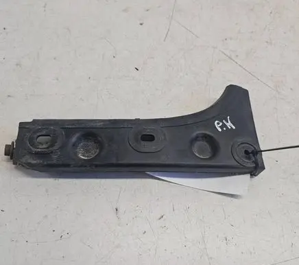 Front bumper mounting bracket