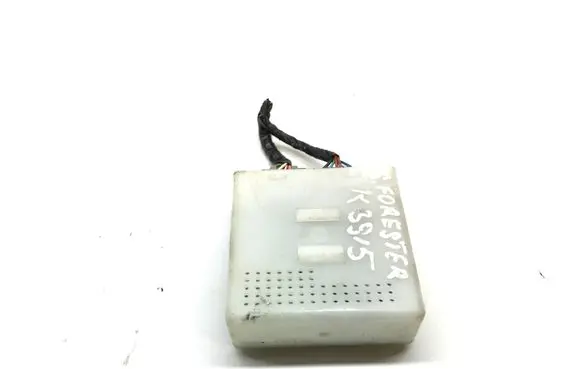 Subaru Forester SG Door control unit/module 88251SA000 5930 K3915