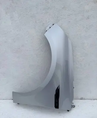 Renault Megane IV Fender