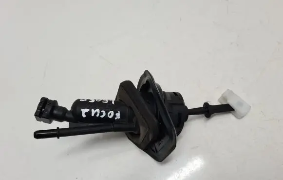 Ford Focus Clutch master cylinder M517A543AG