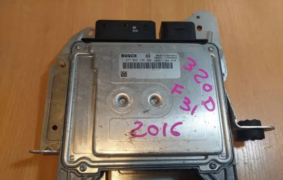 BMW X5 E70 Engine control unit/module 1277022195 1279H08269