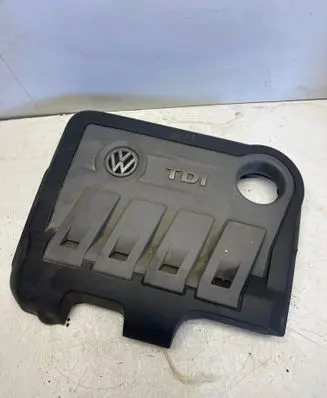 Volkswagen Golf V Engine cover (trim) 03L103925R