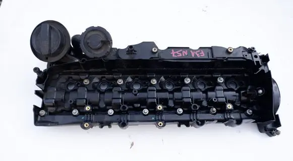 BMW 3 F30 F35 F31 Rocker cam cover 8507607
