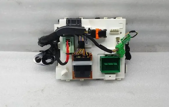 Volvo XC40 Comfort/convenience module 32268107