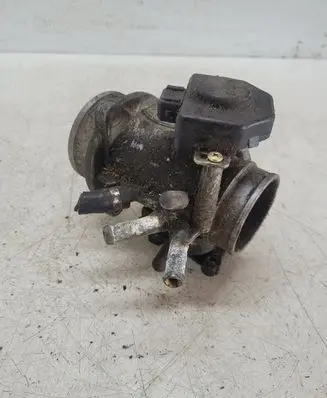 Peugeot 205 Throttle valve