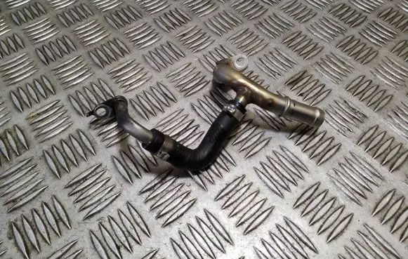 Volvo XC90 Engine coolant pipe/hose