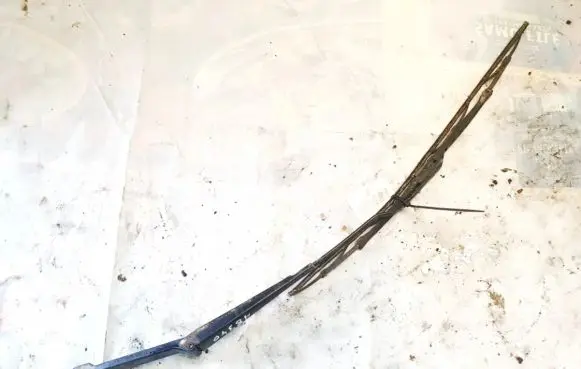 Volkswagen Transporter - Caravelle T4 Front wiper blade arm 701955409a