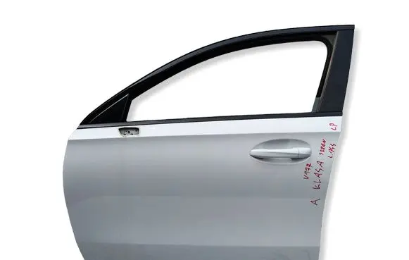 Mercedes-Benz A W177 Front door 