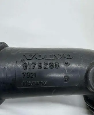 Volvo V70 Intercooler hose/pipe 9179286
