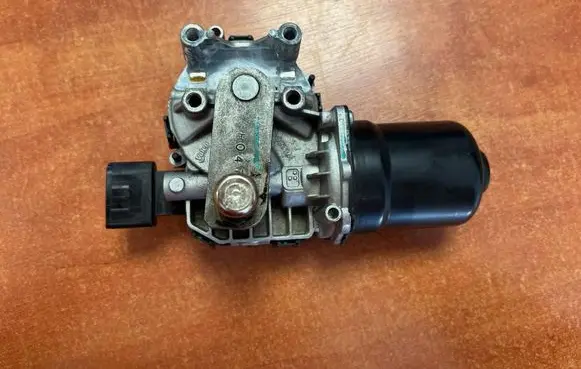 BMW X5M G05 F95 Wiper motor 8739979