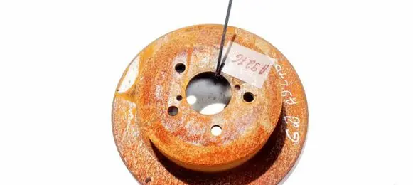 Subaru Legacy Rear brake disc neventiliuojamas