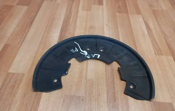 Volkswagen Touareg I Front brake disc dust cover plate 7L0615311B