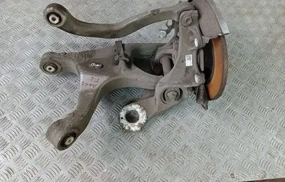 Audi A6 S6 C7 4G Rear wheel hub 4G0505431E 300712 08232010313