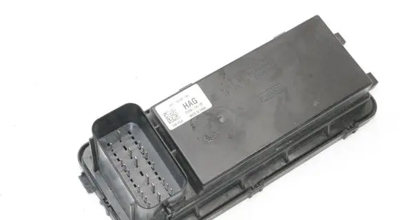 Ford Kuga III Fuse module LX6T14D068HAG