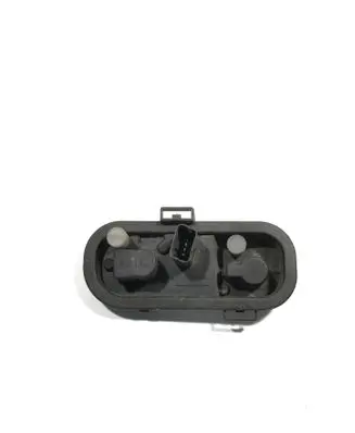 Nissan Qashqai Tail light bulb cover holder 89070311