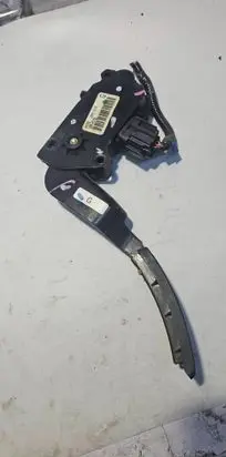 Nissan Murano Z50 Accelerator throttle pedal 18002CA100 05010E29G