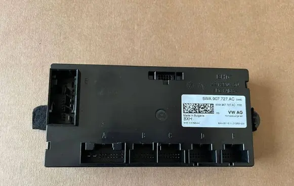 Volkswagen Caddy Other control units/modules 5WA907727AC 22129050