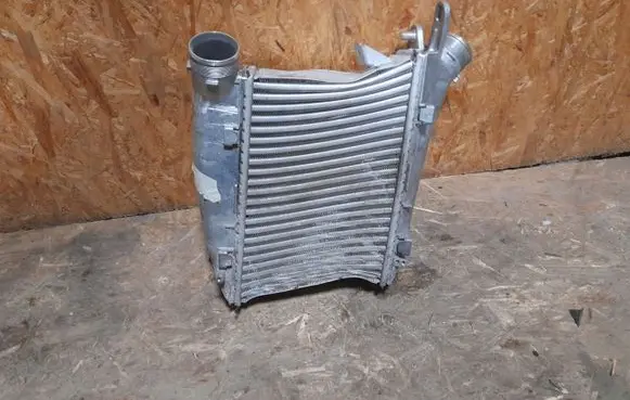 Audi RS6 C8 Intercooler radiator 4K0145806B