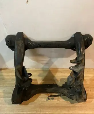 Jeep Grand Cherokee (WK) Front subframe