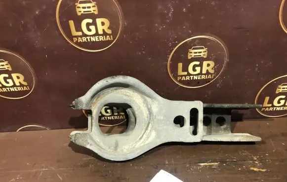 Volvo V70 Rear upper control arm/wishbone