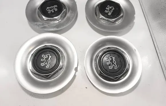Peugeot 607 Non-original wheel cap 55MM