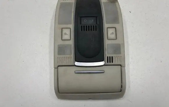 Audi A6 S6 C6 4F Front seat light 4F0910177 70103105