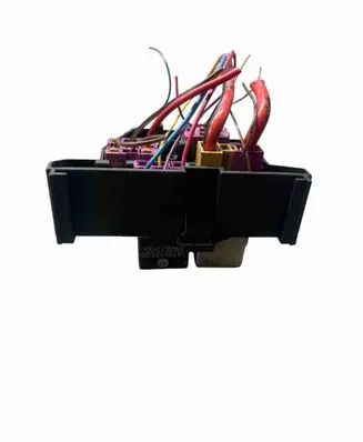 Volkswagen Multivan T5 Relay mounting block 7E0937503B