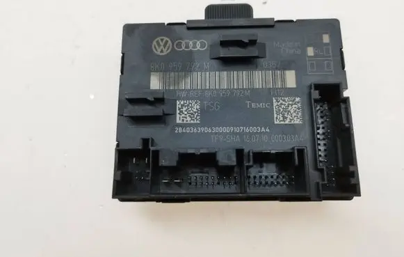 Audi Q5 SQ5 Door control unit/module 8K0959792M