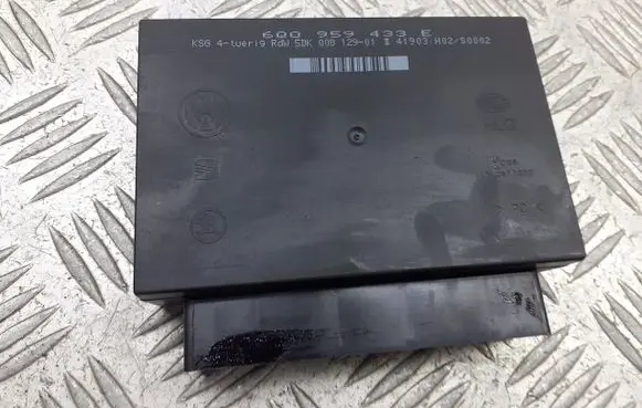 Skoda Fabia Mk1 (6Y) Central body control module 6Q0959433E