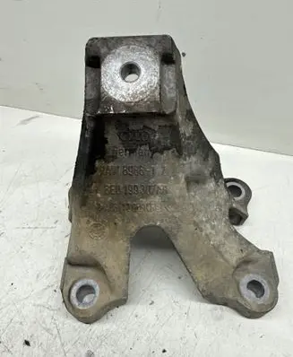 Audi A4 S4 B7 8E 8H Engine mounting bracket 8E0199307AB 898672