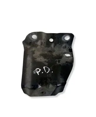 Peugeot 4007 Fender mounting bracket 