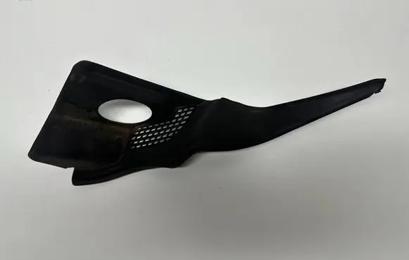 Dodge Durango III Wiper trim 68260207AC 68260207 9605