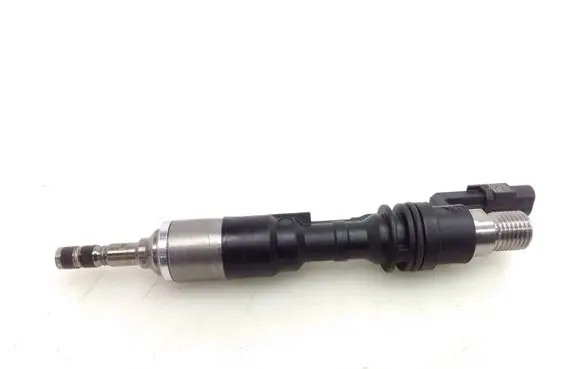 Mazda CX-30 Fuel injector HF0113250B 003471320