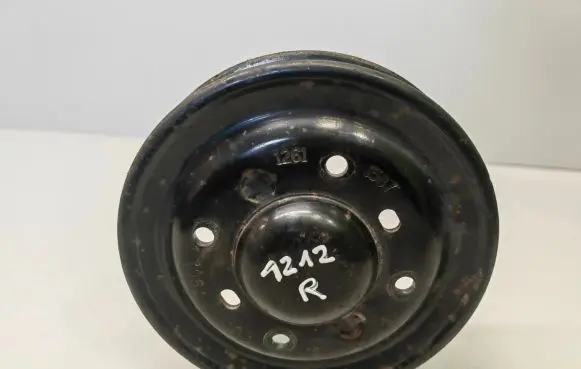 Chevrolet Camaro Water pump pulley 12611587