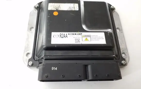 Mazda 6 Engine control unit/module R2AA18881 2758009145