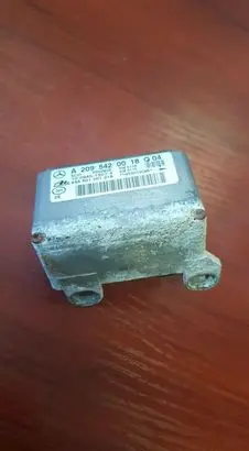 Mercedes-Benz C W203 ESP acceleration yaw rate sensor A2095420018