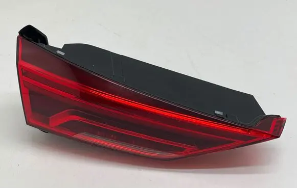 Audi Q3 F3 Tailgate rear/tail lights 83A945093B
