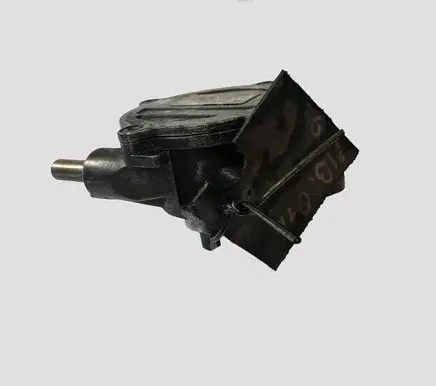 Mercedes-Benz C W204 Vacuum pump A6422300065