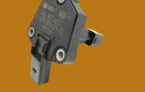 Skoda Superb B8 (3V) Sensor 04L907660C