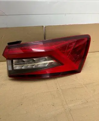 Skoda Kodiaq Rear/tail lights 565945208A