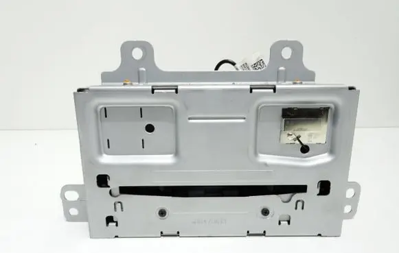 Opel Mokka Radio/CD/DVD/GPS head unit 23499778 7310500000000X 654663145