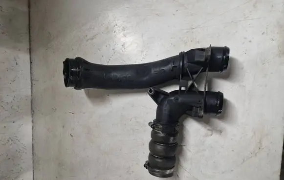 Citroen C4 II Picasso Intercooler hose/pipe 9678562180